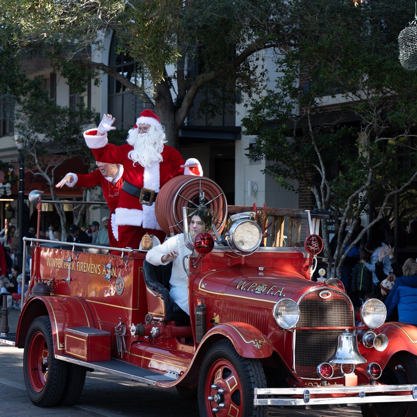 490211492_1103767141790833_2337280821889771723_n.jpg?_nc_cat=111&ccb=1-7&_nc_sid=f727a1&_nc_ohc=5r1EU0cMXUQQ7kNvwFKnZyM&_nc_oc=AdkQk7A1QZiwbkSDC23Qq5dObmcZE8vOP2nY6YECABt8Hgq2V4islCOPuhnwWk4RzwA&_nc_zt=23&_nc_ht=scontent-mia3-1.xx&_nc_gid=kb1y7S1kC7tpcVKF7hBH2w&oh=00_AfgSKip2LrdtWd4MTqZQBwXX9CfxrdmW8VchXj4OphZgDg&oe=691193A3