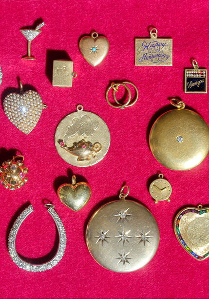 Charm_Party_2.jpg?v=1775679257&width=720